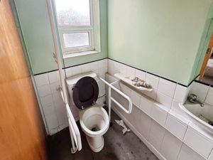 Cloakroom w.c- click for photo gallery